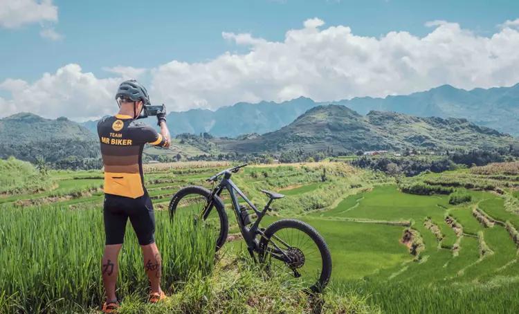 Northern Vietnam Cycling Tour: Ha Giang Gauntlet