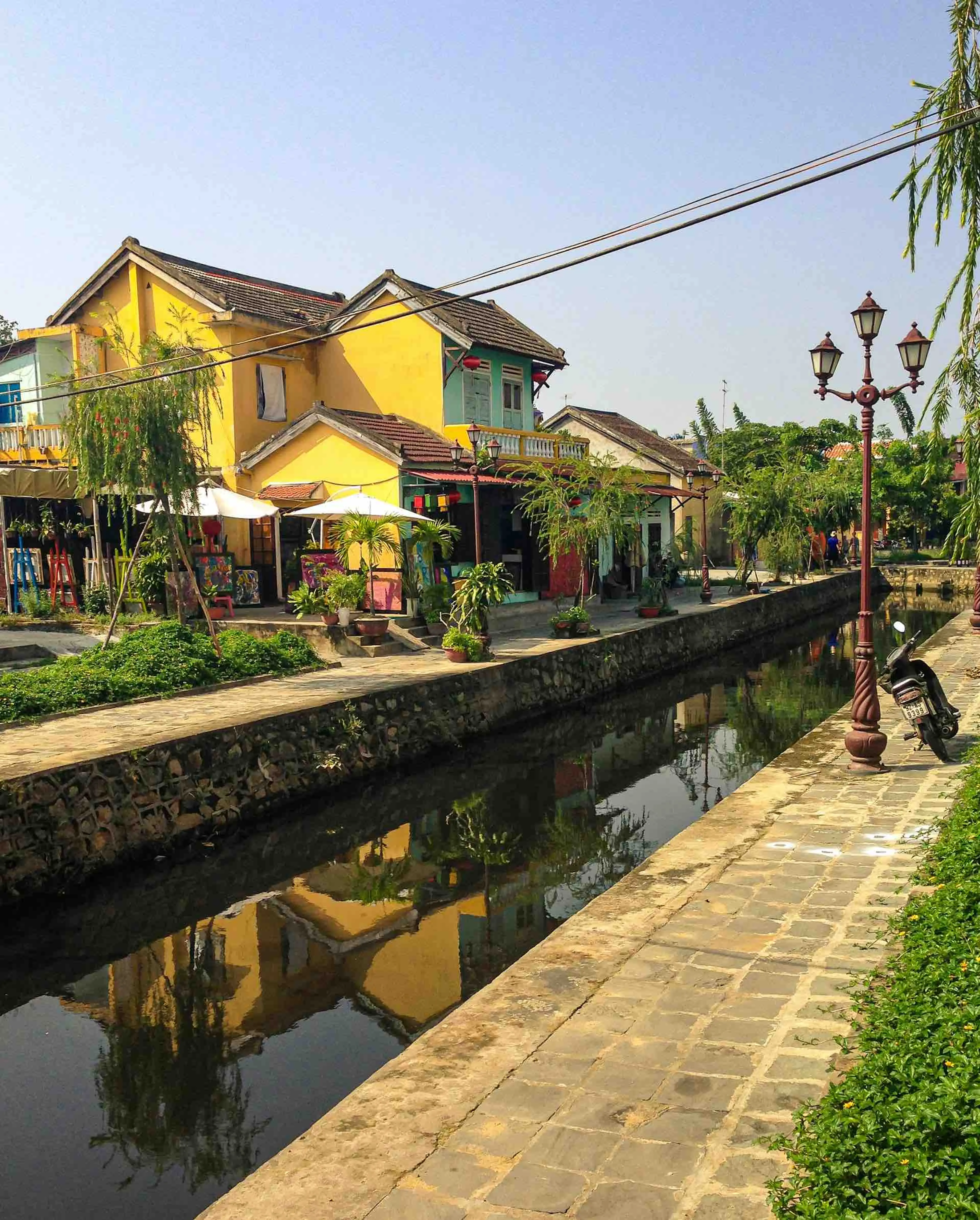 Cycling to the countryside of Hoi An