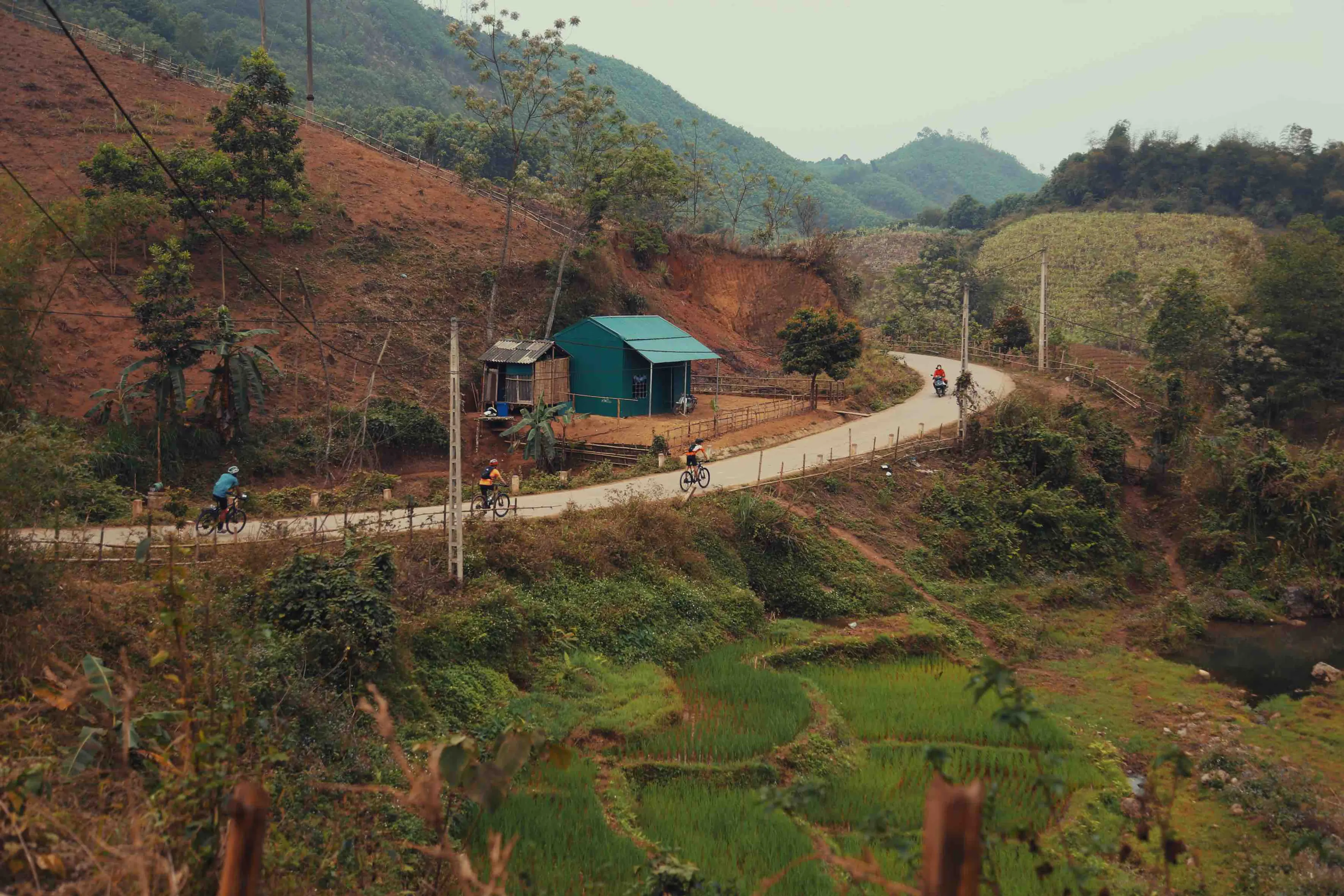 A Tale of Two Terrains: Coastal Vs Mountain Gravel Cycling in Vietnam