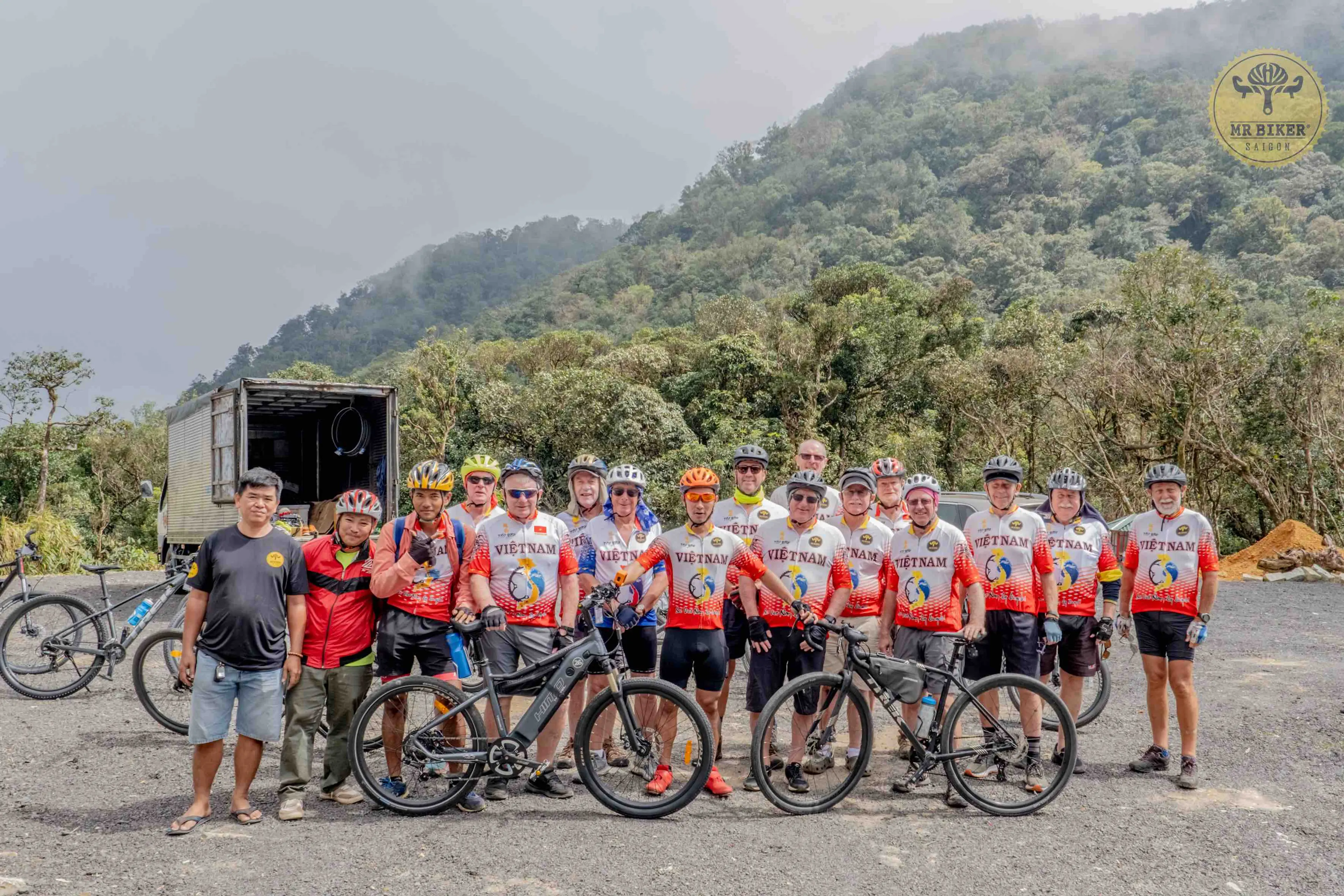 Mr Biker Saigon, Cycling Vietnam Central Coast, Australian Riders